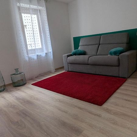 Spazioso E Completo Appartamento Con 3 Camere, Doppi Servizi, Fino A 8 Posti Letto Pedavena Kültér fotó